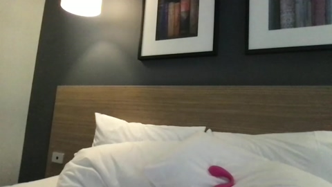 hornypetitegirl77  27-05-2022